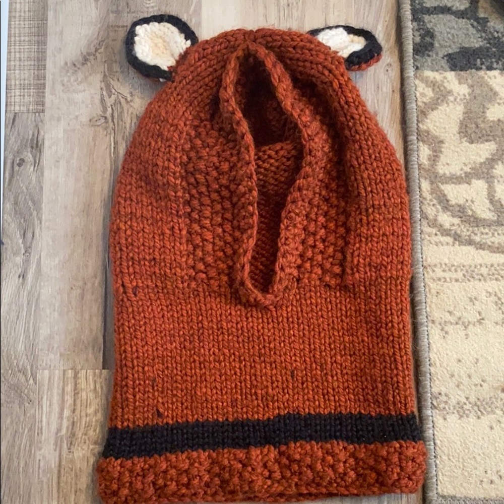 COPY - Winter Fox Hat/Scarf